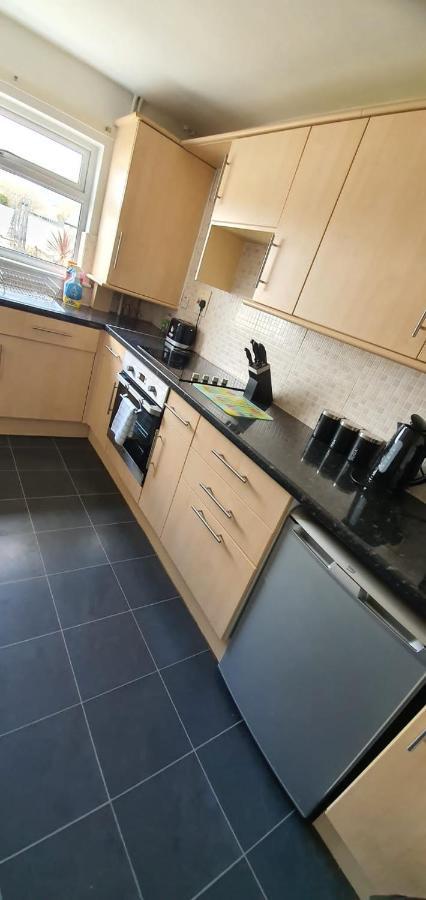 No 11 3 Bed Serviced Appartment Town Centre Girvan Exterior foto