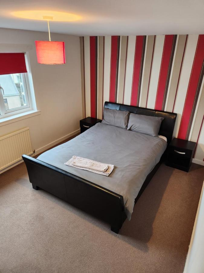 No 11 3 Bed Serviced Appartment Town Centre Girvan Exterior foto
