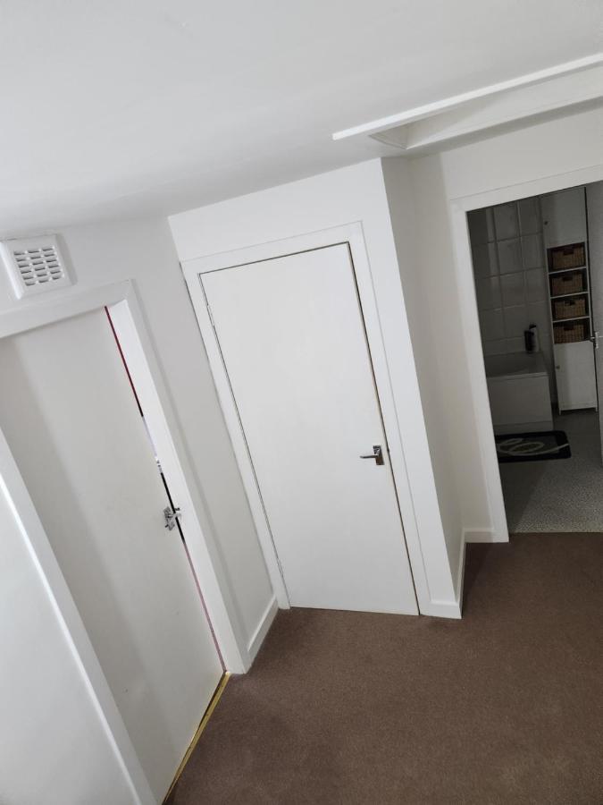 No 11 3 Bed Serviced Appartment Town Centre Girvan Exterior foto